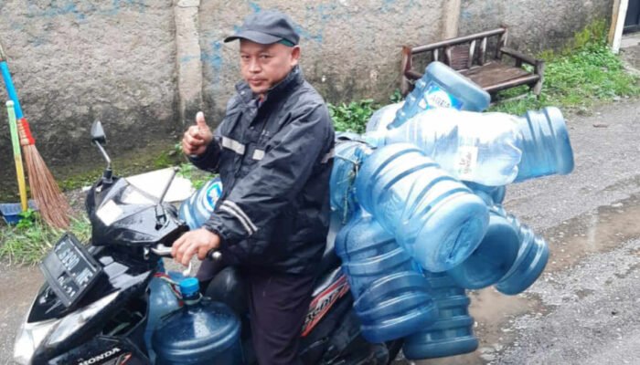 Kisah Rachmat Hidayat Sukses Bisnis Depot Air Minum