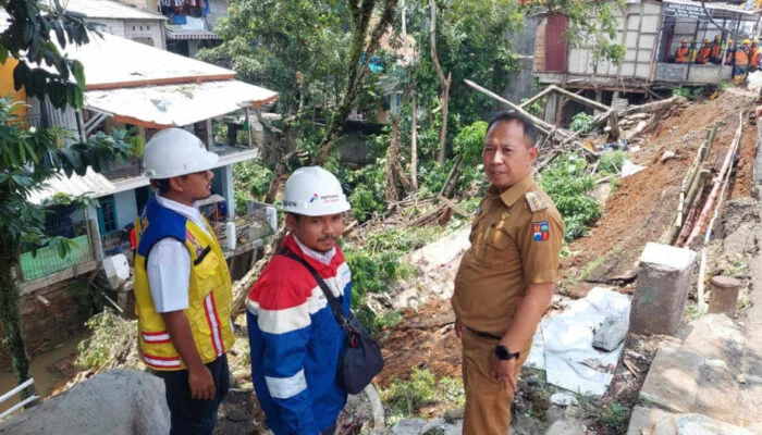 Bogor Selatan Diterjang Longsor di 3 Lokasi Bogor Selatan Diterjang Longsor di 3 Lokasi