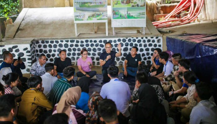 Peserta Project 100 Paparkan Hasil Pemetaan Penataan Kota