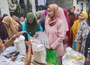 Jelang Pemilu, 1.297 Warga Cigudeg Terima Bansos Beras