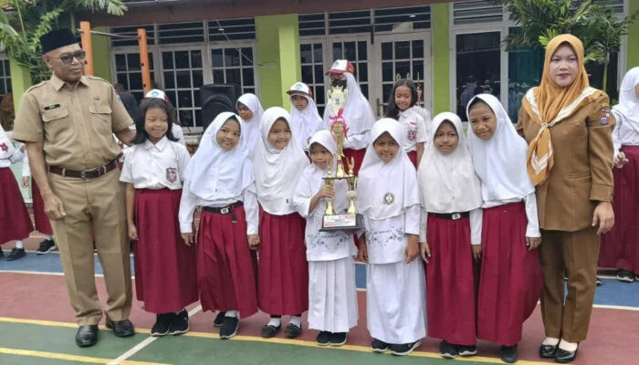 Keren, Ekstrakurikuler Seni Tari SDN Semplak 2 Raih 4 Piala
