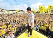Gibran Disambut Ribuan Kader dan Simpatisan Partai Golkar Bekasi