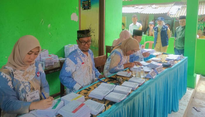 Pengawasan Hari Pencoblosan, Forkopimcam Rancabungur Terjun ke TPS