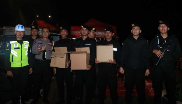 KRYD 3 Pilar di Kabupaten Bogor Petugas Gabungan Amankan 54 Botol Miras