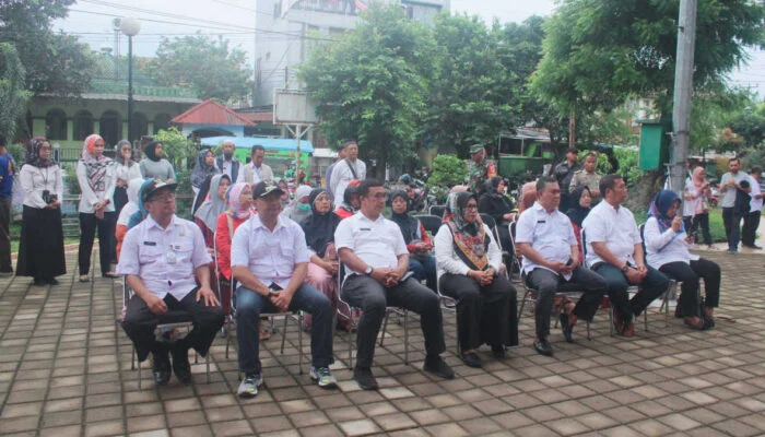 Dinkukmdagin Kota Bogor Gelar Gerakan Pasar Murah di Kelurahan Menteng