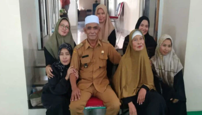 Sambut Ramadan, Kades Batujajar Bagikan Santunan