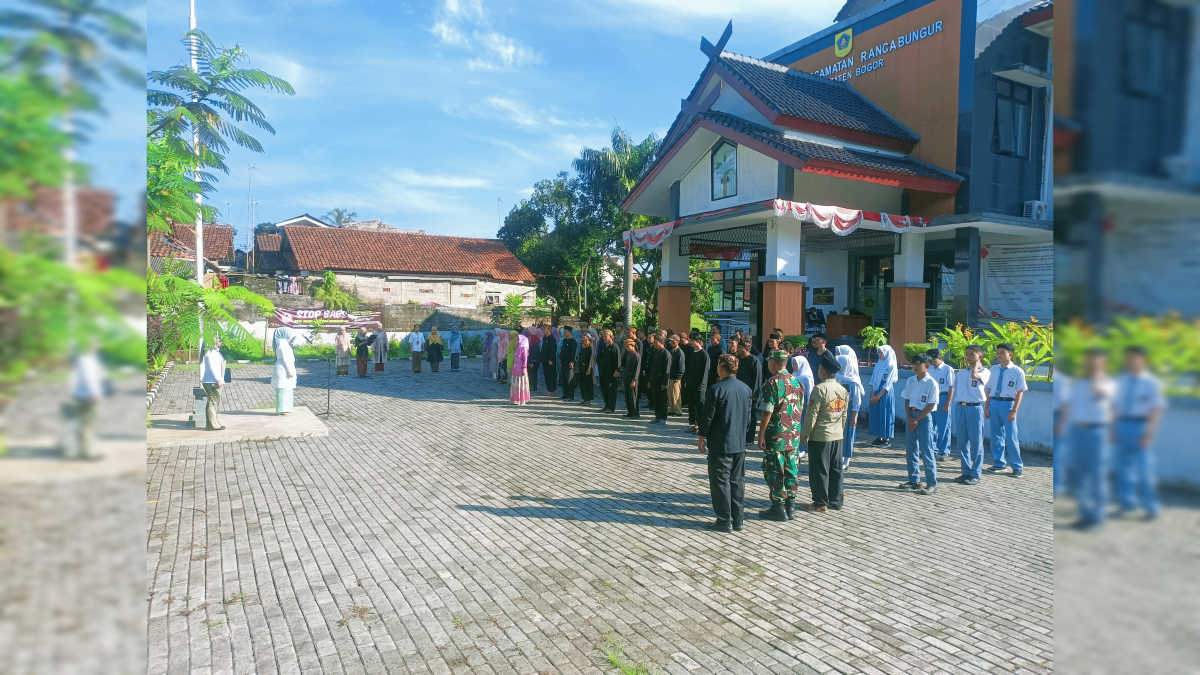 Peringati Hari Kartini, Kecamatan Rancabungur Gelar Apel hari kartini