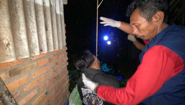 Pria Berusia 24 Tahun Tewas, Diduga Gantung Diri di Cisarua