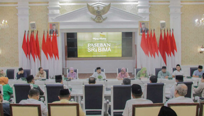 Mengawali Tugasnya, Hery Antasari Keliling Setda dan Briefing Staff