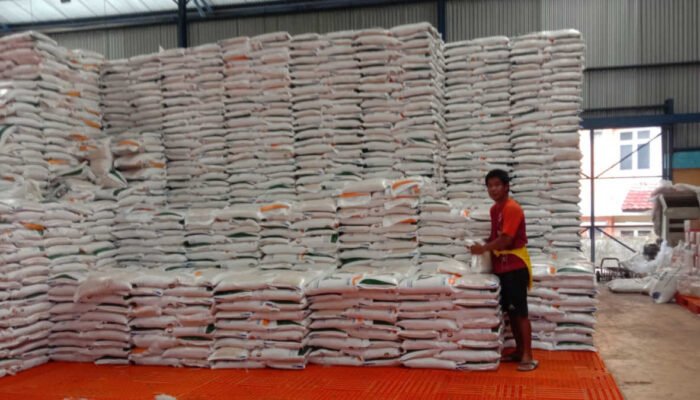 Bulog Dramaga Bogor Sediakan Stok 7.000 Ton Beras Per Bulan