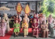 Suasana Haru Iringi Pelepasan 412 Siswa SMAN 1 Cigudeg