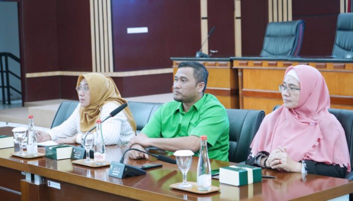 Pos Pengaduan PPDB di DPRD Kota Bogor Dibanjiri Aduan
