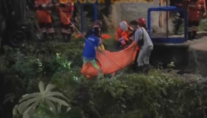 Gempar Warga Gang Makam Cilendek Barat Temukan Mayat di Sungai Cidepit