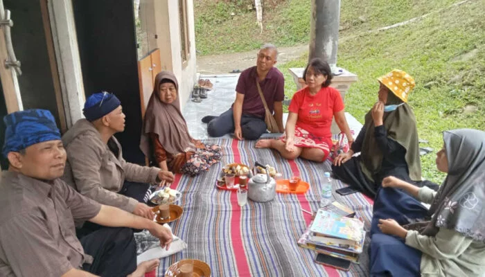 Vidya Sanggraha Donasi Buku Untuk Taman Baca Putra Bangsa kbpc triwijaya.