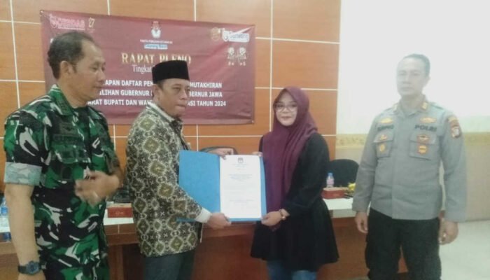 PPK Cikarang Barat Bekasi Tetapkan DPHP Pilgub dan Pilkada Sebanyak 147.899