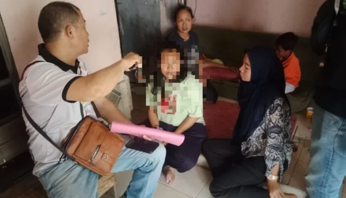 Polsek Parung Amankan Pelaku Pembuang Bayi di Kebun Kosong polsek parung.