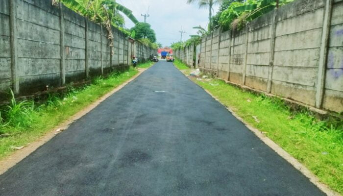 Pemdes Mekarsari Tingkatkan Infrastruktur Jalan dengan Bankeu 2024