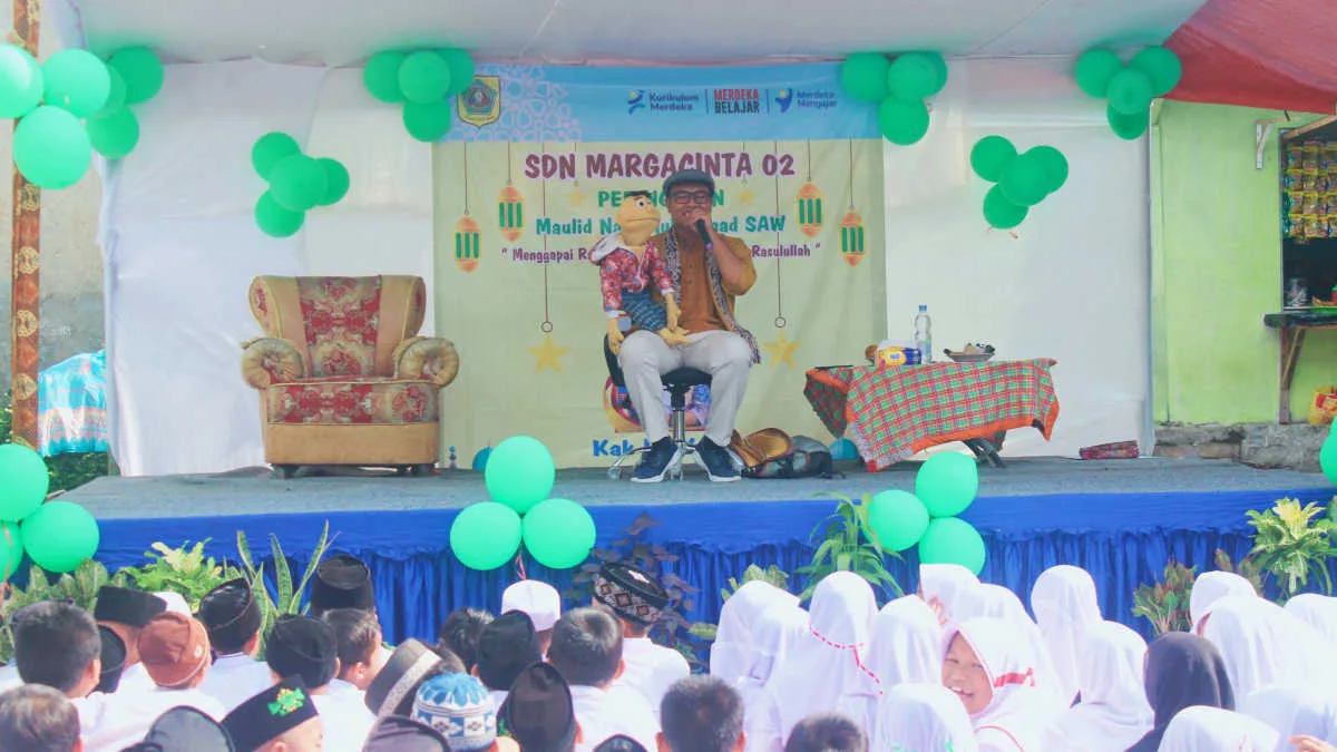 Peringatan Maulid Nabi SDN Margacinta 02 Hadirkan Kak Iki Yosan Margacinta 02