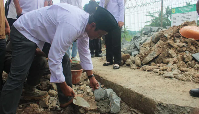Launching Bankeu 2024, Desa Candali Bangun Jembatan dan Betonisasi Jalan Desa Candali