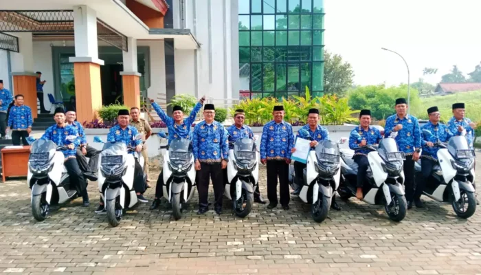 Hore! 7 Kepala Desa se Kecamatan Rancabungur Dapat Motor Dinas