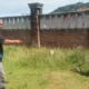 Karang Taruna Inisiasi Aksi Bersih Bersih Kantor Desa Cintamanik