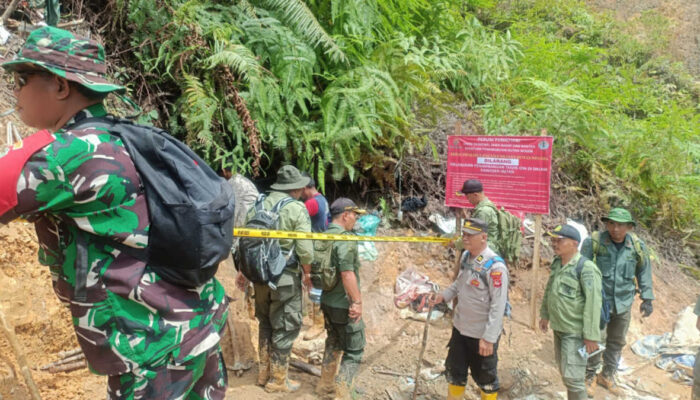 Aparat Gabungan Tutup 15 Lubang Tambang Emas Tak Berizin di Kawasan Hutan Cigudeg