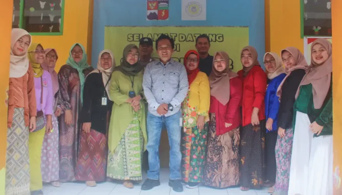 Makan Bergizi Gratis.