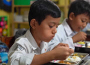 Program MBG Tetap Berjalan di Bulan Ramadan, Menunya Disesuaikan untuk Berbuka Puasa