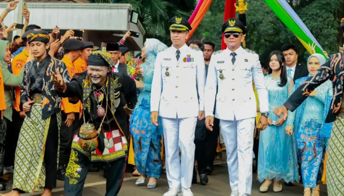 Cetak Sejarah Baru, Dedie Rachim dan Jenal Mutaqin Resmi Bertugas