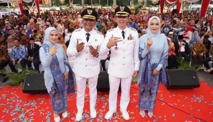 Cetak Sejarah Baru, Dedie Rachim dan Jenal Mutaqin Resmi Bertugas