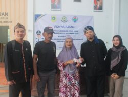 Jelang Lebaran, Pemdes Rancabungur Salurkan BLT Dana Desa Tahap Pertama