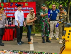 Jelang Malam Takbir, Pemkot Bogor Musnahkkan 1792 Botol Miras Hasil Razia Selama Ramadan