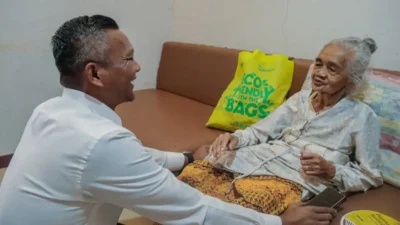 ‘Nyaah Ka Indung’ Untuk Nenek Supinah