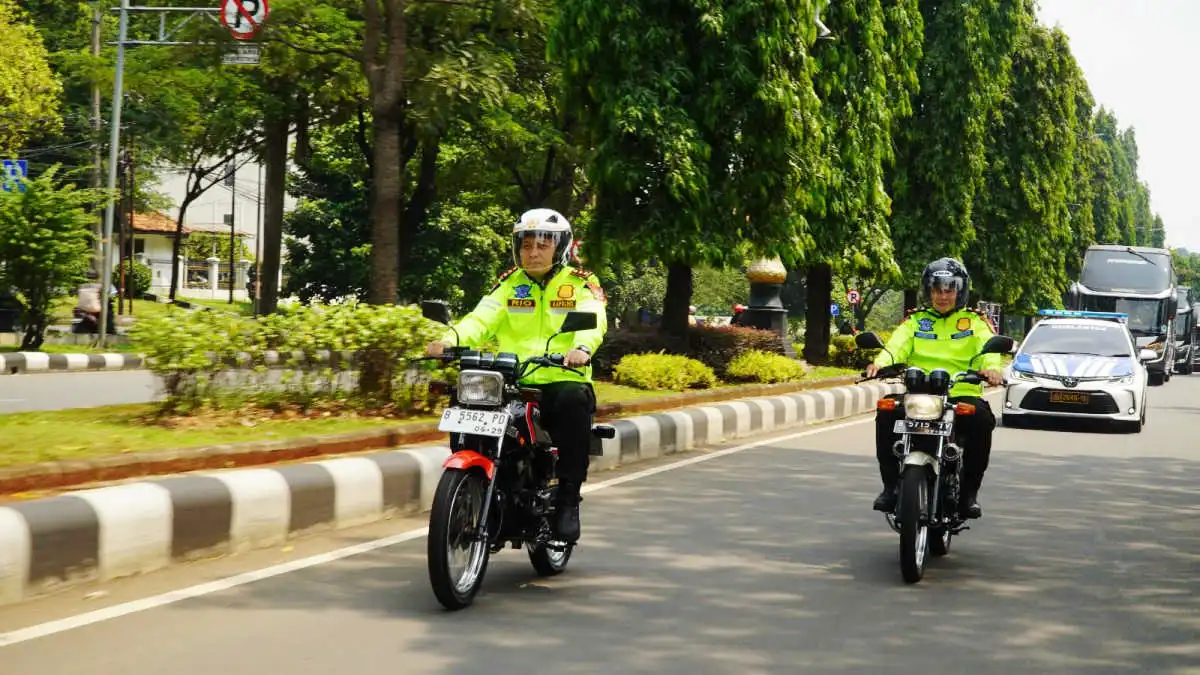 Tinjau Kondisi Kamtibmas, Kapolres Bogor Patroli Dialogis Bermotor