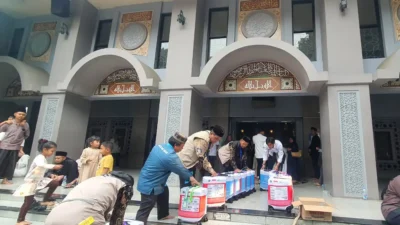 432 Jamaah Haji Kota Bogor Dilepas Isak Tangis Keluarga