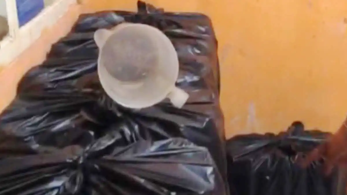 Aparat Gabungan Polsek Dramaga Gerebek Rumah Diduga Gudang Miras Jenis Ciu dan Arak Bali