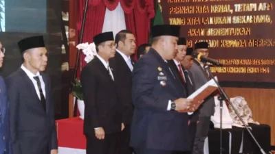 Lantik 13 Pejabat Tinggi Pratama, Rudy Ingatkan Jangan Mau Diintervensi