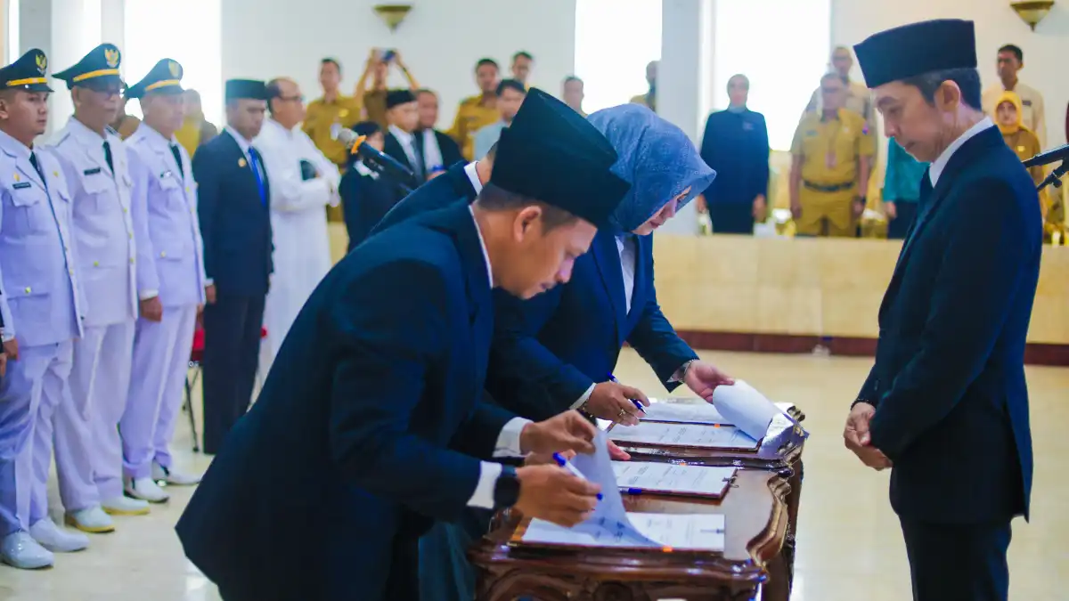 62 Pejabat Pemkot Bogor Terkena Rotasi dan Mutasi. Ini Pejabat yang dilantik 62 Pejabat Pemkot Bogor Terkena Rotasi dan Mutasi. Ini Pejabat yang dilantik
