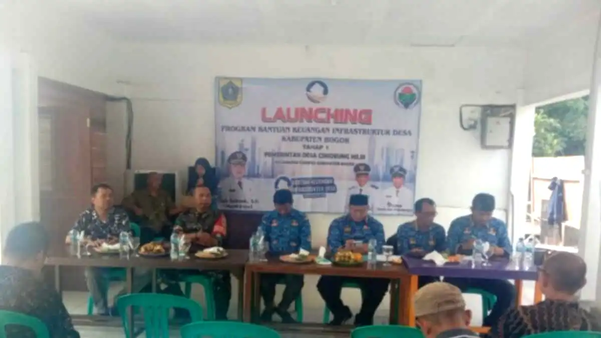 Pemdes Cihideung Ilir Ciampea Launching Program Bantuan Infrastruktur Desa 2025