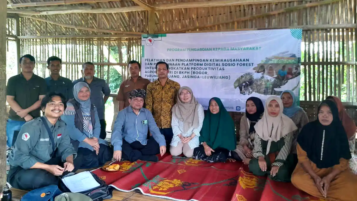 Tri Dharma Perguruan Tinggi UNB, Tranformasi Digital Untuk Kelompok Tani Hutan