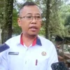 Fasilitasi Warga, Pemdes Ciapus Bangun Lapangan Olahraga senilai Rp180 Juta.