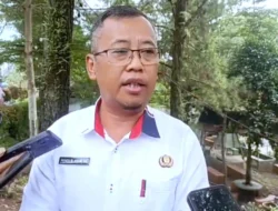 Fasilitasi Warga, Pemdes Ciapus Bangun Lapangan Olahraga senilai Rp180 Juta.