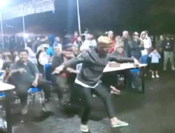 Cinta Jaipong, Kades Rahmat Jebeng Ngibing