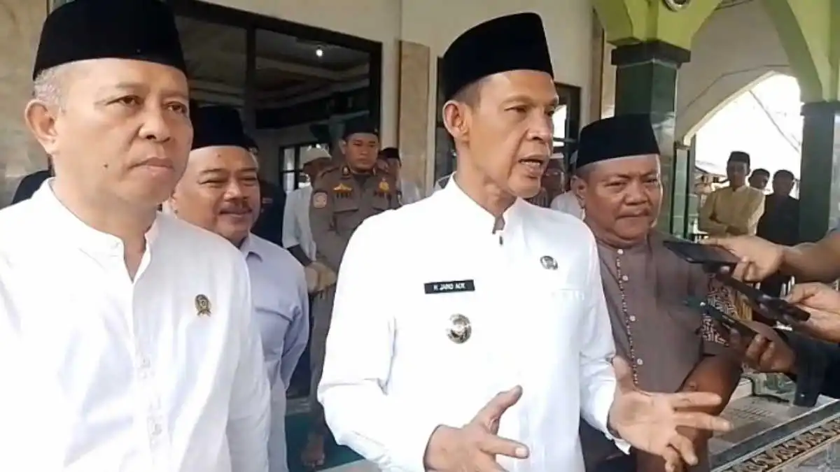 Jaro Ade Ajak Warga Ciomas Perkuat Iman dan Takwa Serta Waspada Bahaya Narkoba