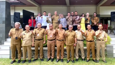 Komisi VII DPR RI Sambangi Museum Bumi Ageung Batutulis Komisi VII DPR RI Sambangi Museum Bumi Ageung Batutulis, Dedie Paparkan Destinasi Wisata Kota Bogor