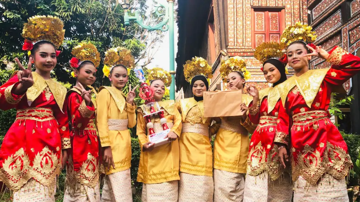 Tari Piring SPADA Raih Juara 1 di Lomba Tari Daerah Nusantara TMII