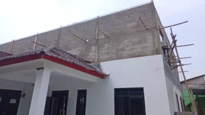 Pemdes Warung Menteng Rehab Kantor Desa Senilai Rp250 Juta