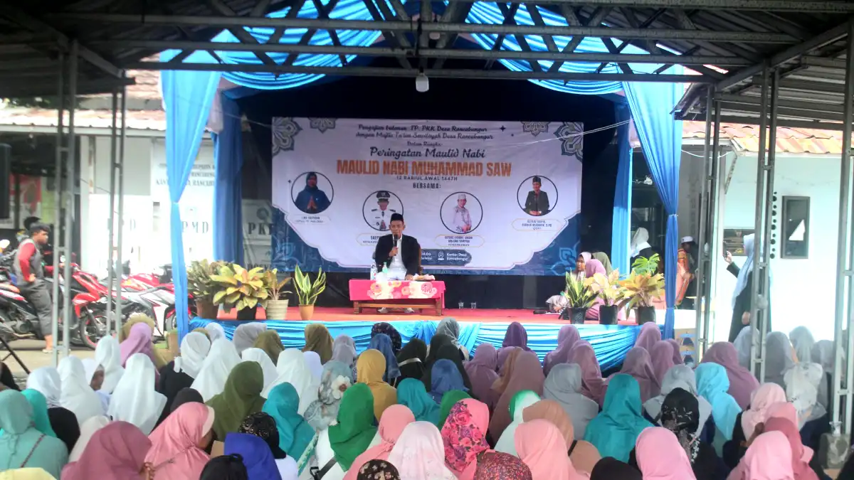 Gelar Peringatan Maulid Nabi, Kades Rancabungur Ajak Warga Teladani Akhlak Rasulullah