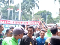 Sopir Angkot Bogor Desak Pemerintah Tunda Penghapusan Kendaraan Tua