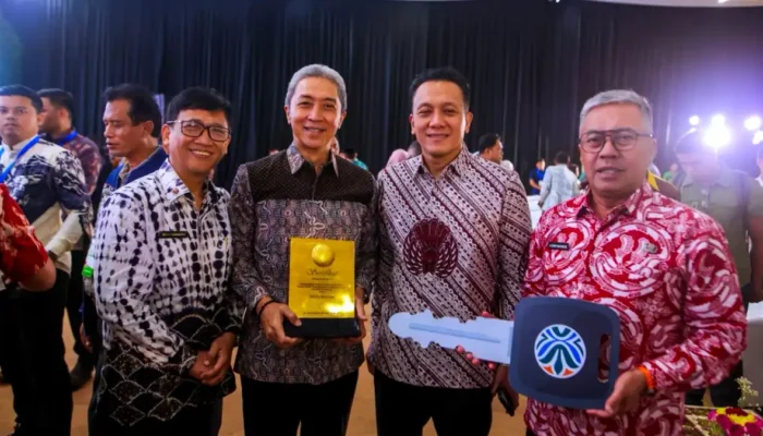 Kota Bogor Raih Predikat Kota Menuju Bersih dari Menteri Lingkungan Hidup di Rakornas 2026